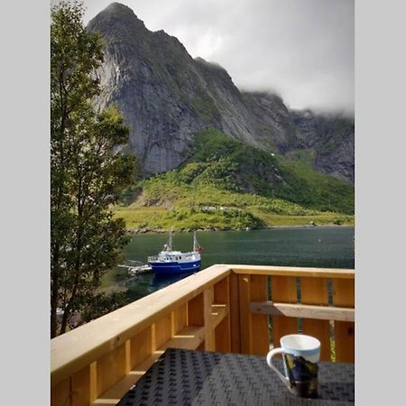Cozy House By The Fjord In The Heart Of Lofoten Reine Exterior foto